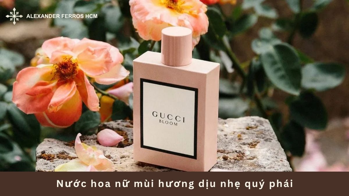 Nước hoa nữ mùi hương dịu nhẹ quý phái